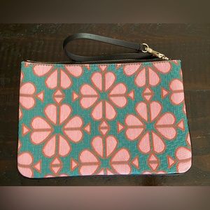 EUC Kate Spade Wristlet